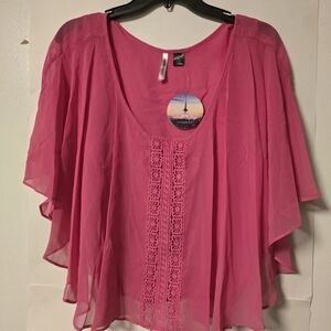 Love by Design Sheer Flutter Sleeve Top
Women’s Size Large | Brand New with Tags